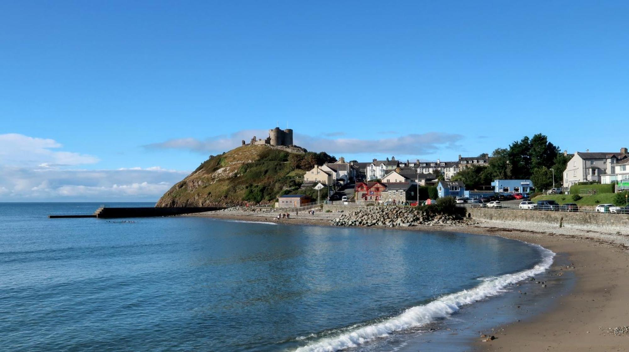 Glan Y Mor, Sleeps 20, 8 Bedrooms, 8 Bathrooms, Seafront, Крикийт Екстериор снимка